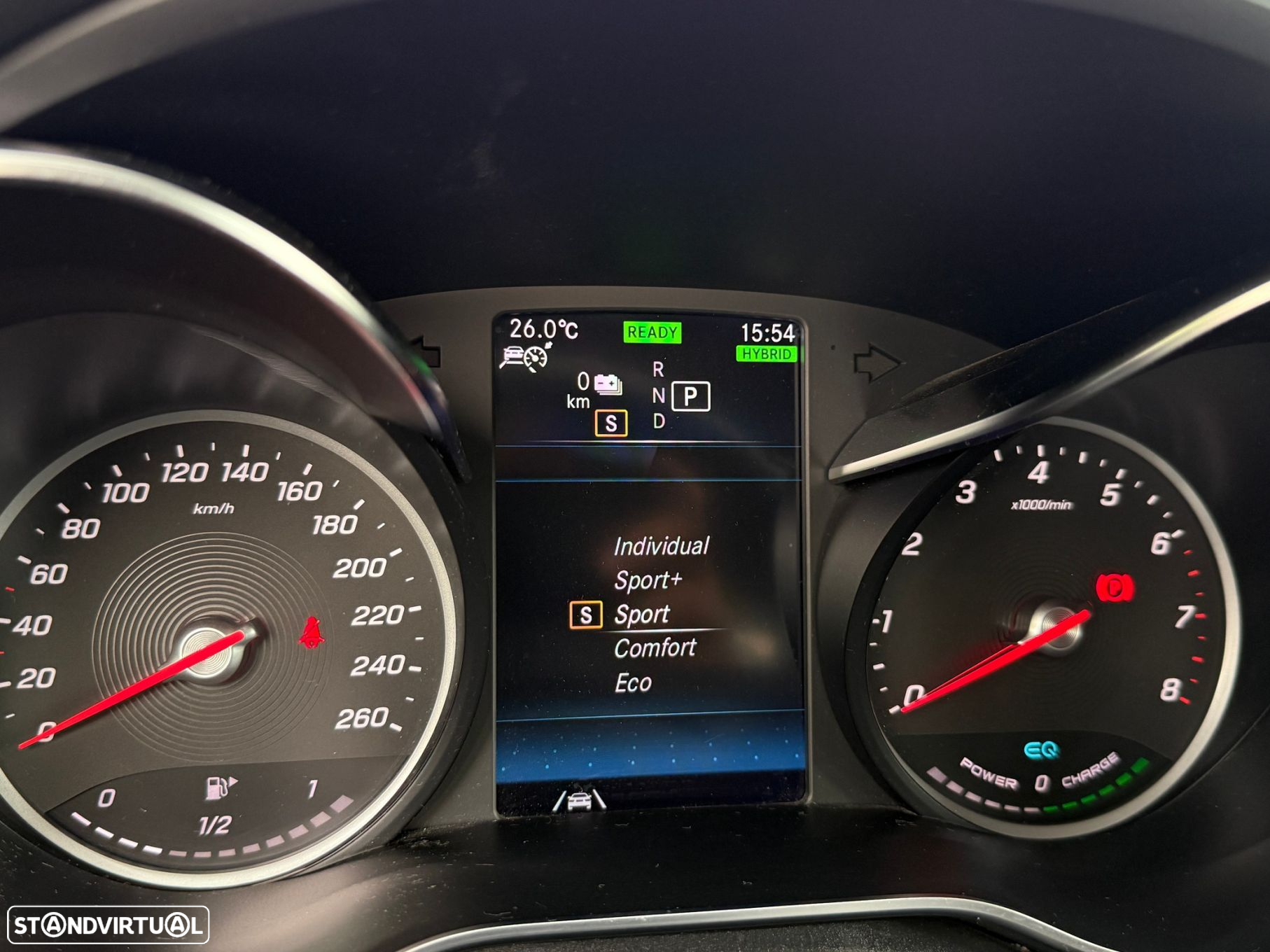 Mercedes-Benz C 300 e Avantgarde - 44