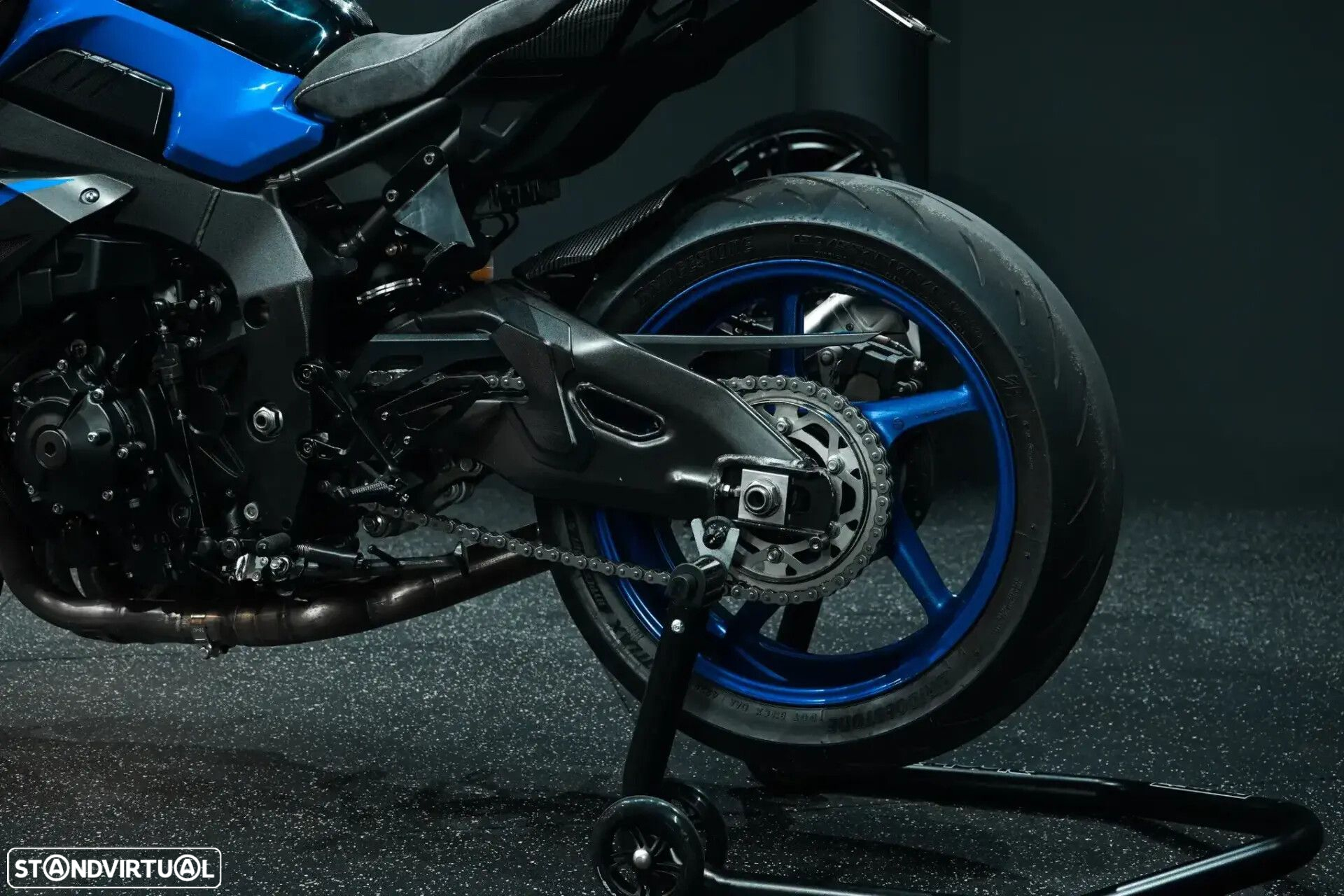 Yamaha MT-10 - 8