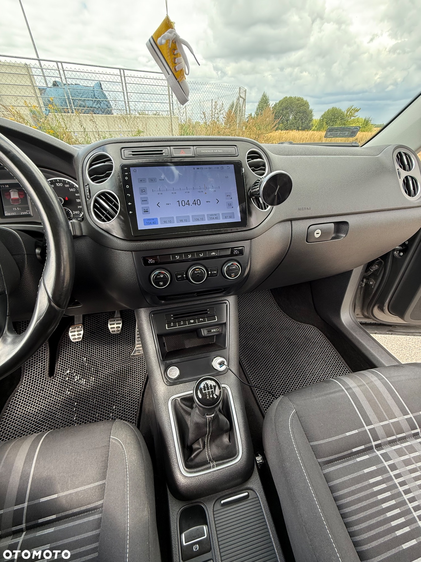 Volkswagen Tiguan 2.0 TDI SCR (BlueMotion Technology) Comfortline - 20