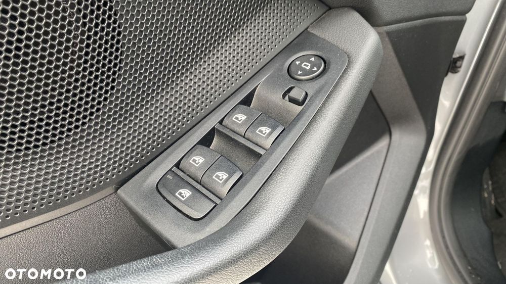 BMW Seria 1 118i Advantage - 14