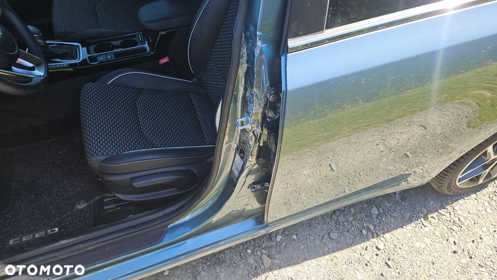 Kia Ceed 1.5 T-GDI DCT7 OPF JBL Sound Edition - 9