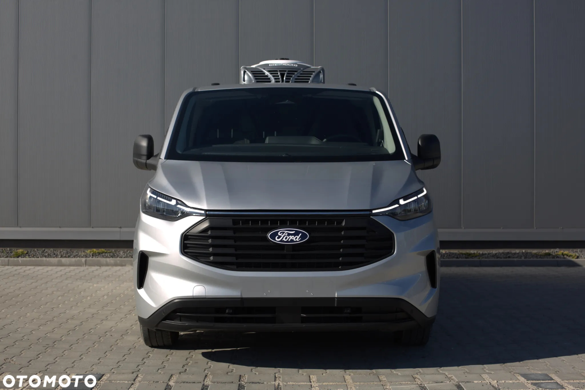 Ford Transit Custom van 2.0 136KM L2 - 4