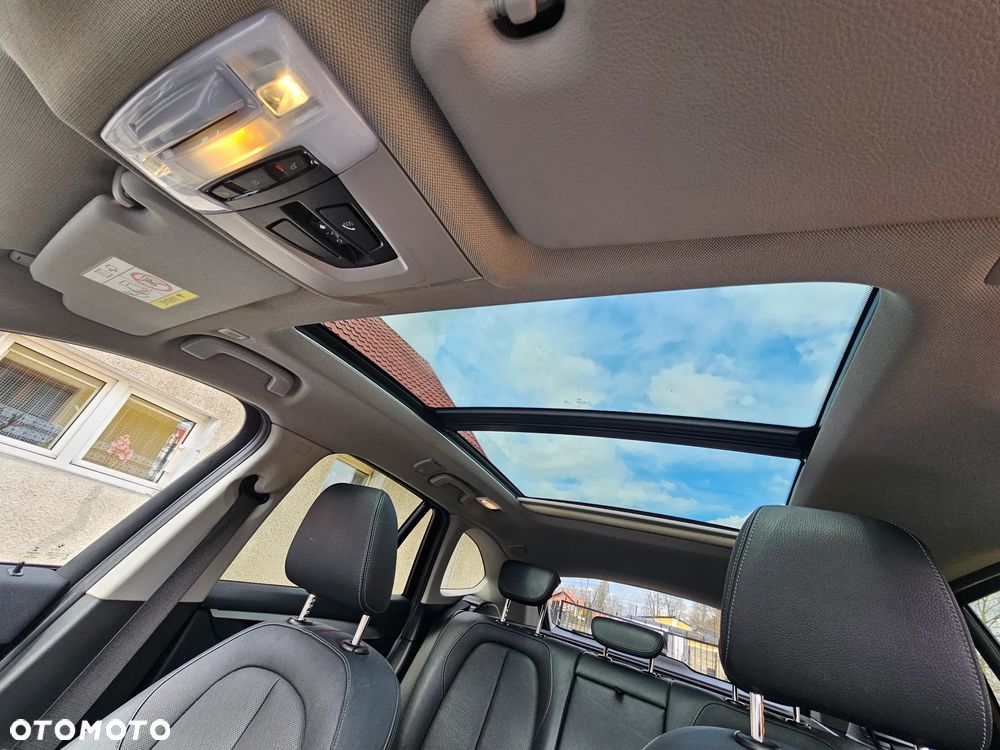 BMW X1 xDrive20d - 16