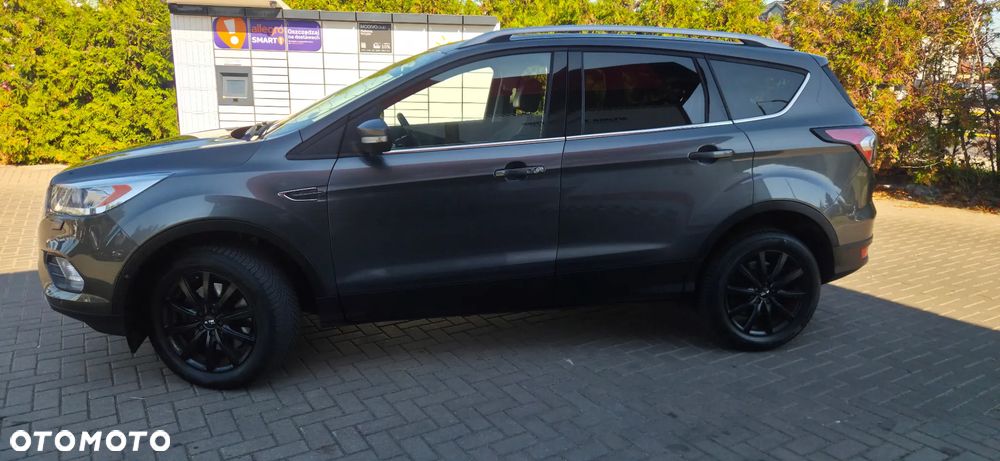 Ford Kuga 2.0 TDCi 4x4 Titanium - 6