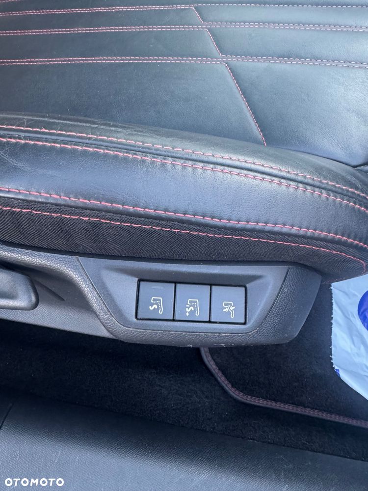 Peugeot 308 - 23