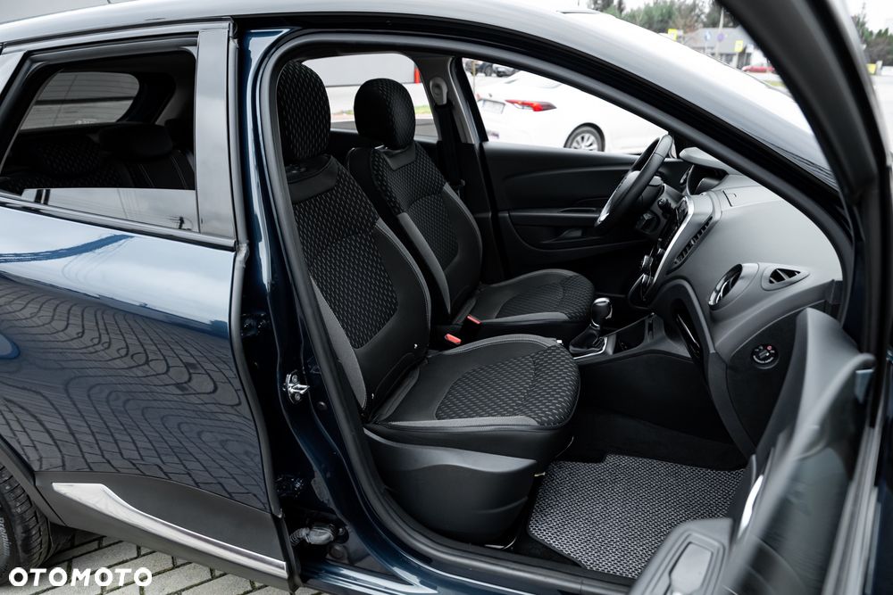 Renault Captur - 22