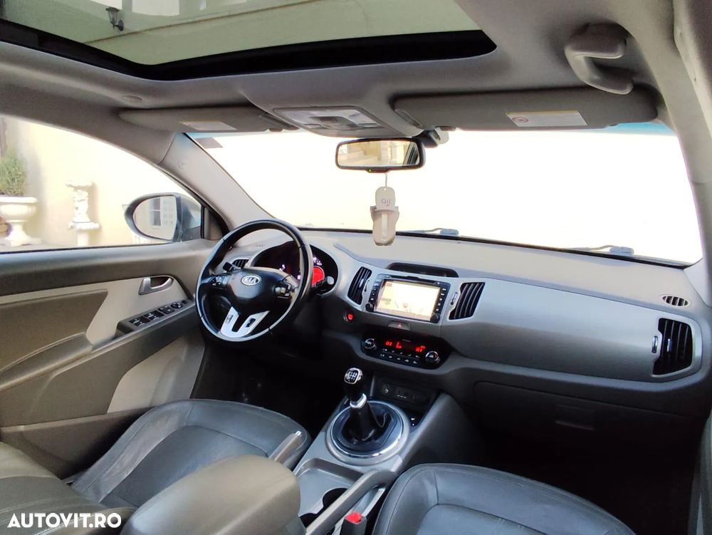 Kia Sportage - 11