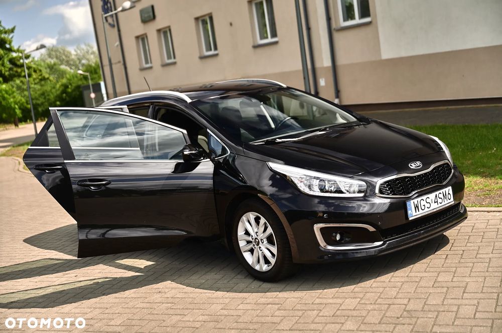 Kia Ceed 1.6 CRDi L Business Line - 18