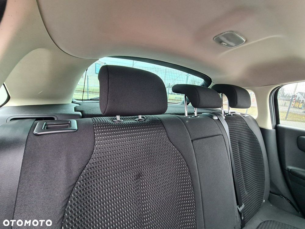 Citroën C4 1.6 HDi Impress - 22