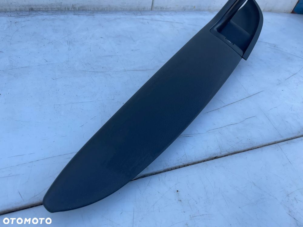 PODŁOKIETNIK PRAWY PRZÓD AUDI A3 8P 3D 8P3867174 - 2