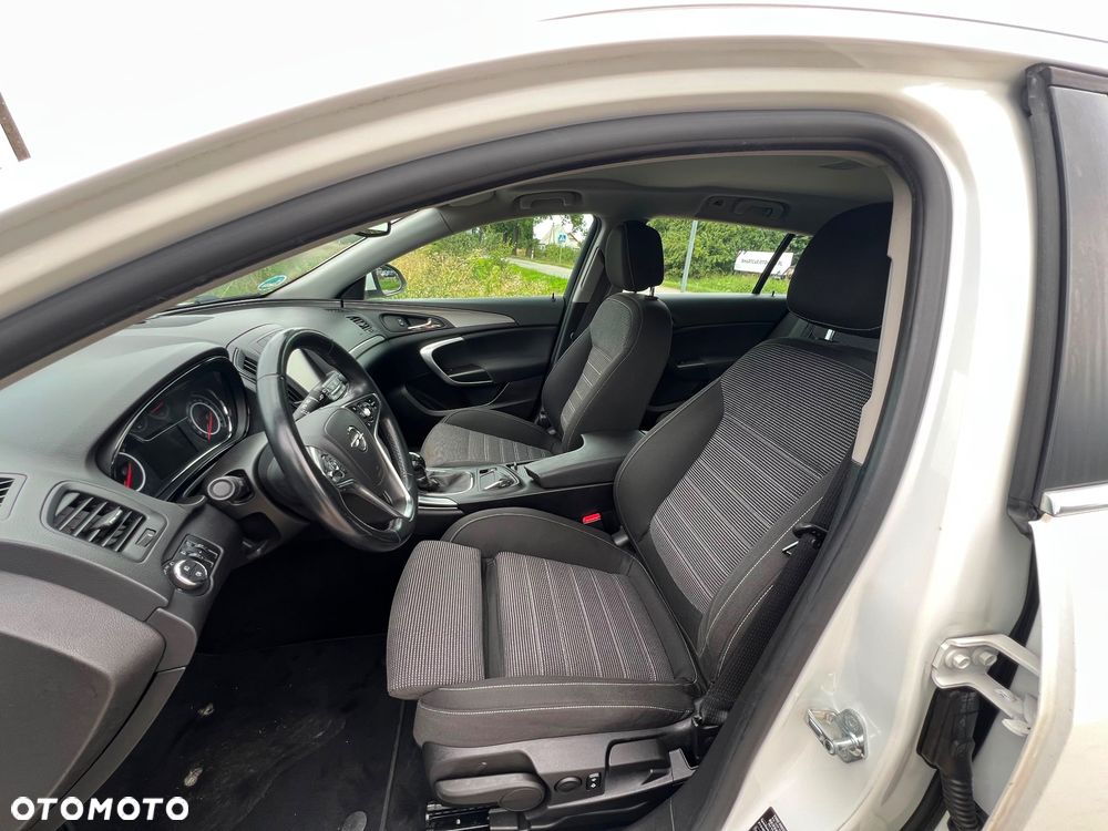 Opel Insignia - 27