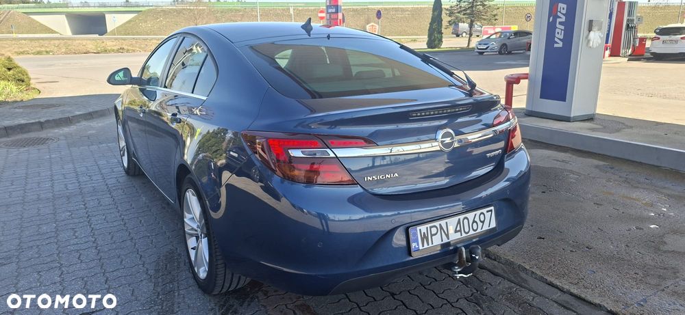 Opel Insignia 1.6 T Cosmo S&S - 6
