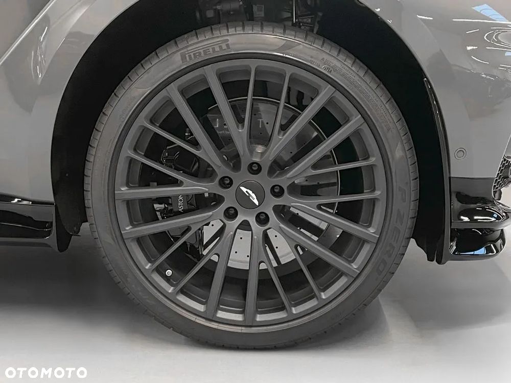 Aston Martin DBX707 - 7