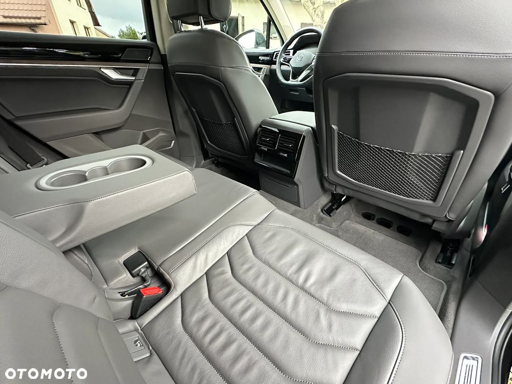 Volkswagen Touareg 3.0 V6 TFSI 4Motion - 29