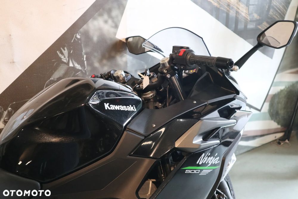 Kawasaki Ninja - 19