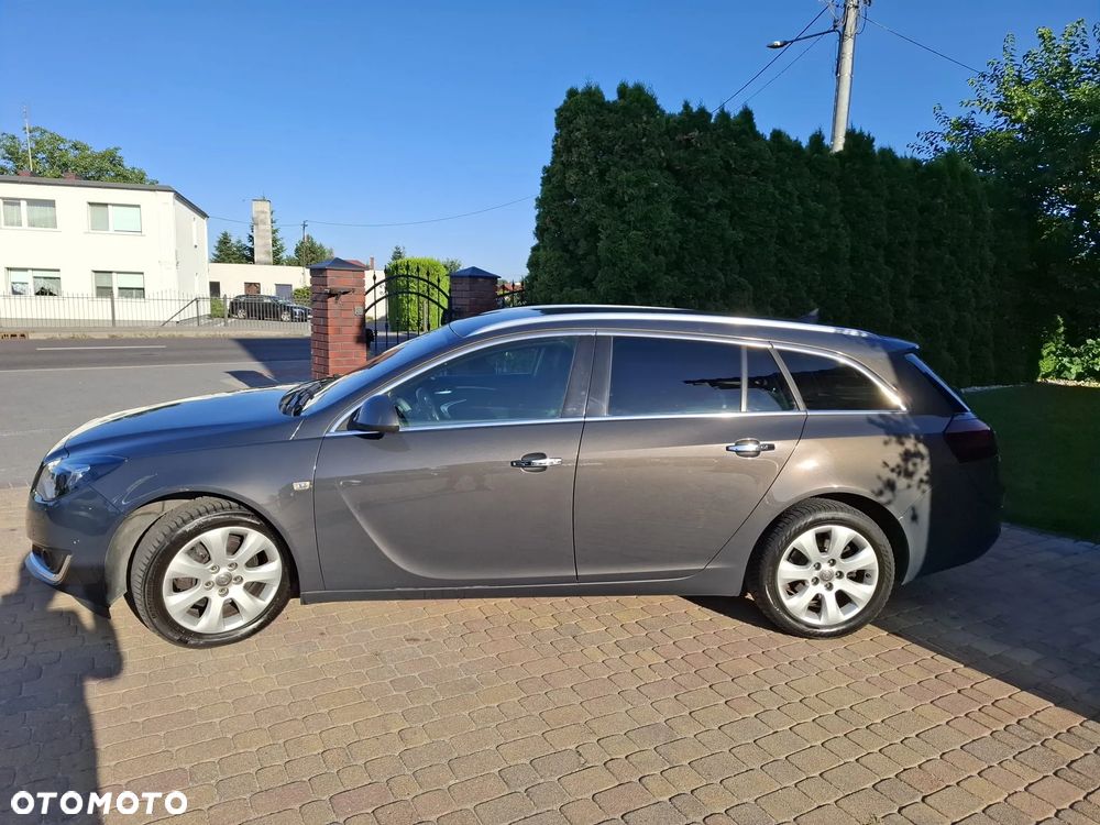 Opel Insignia 1.4 T Cosmo S&S - 4