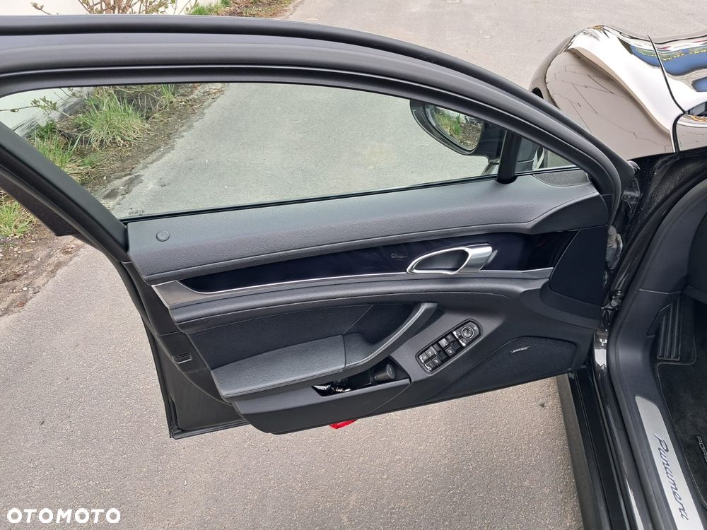 Porsche Panamera Diesel - 30