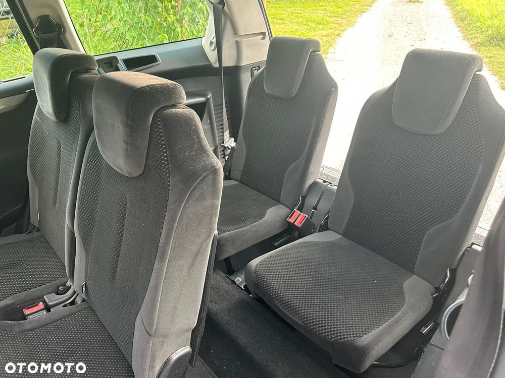 Citroën C4 Grand Picasso 2.0i Exclusive MCP - 5