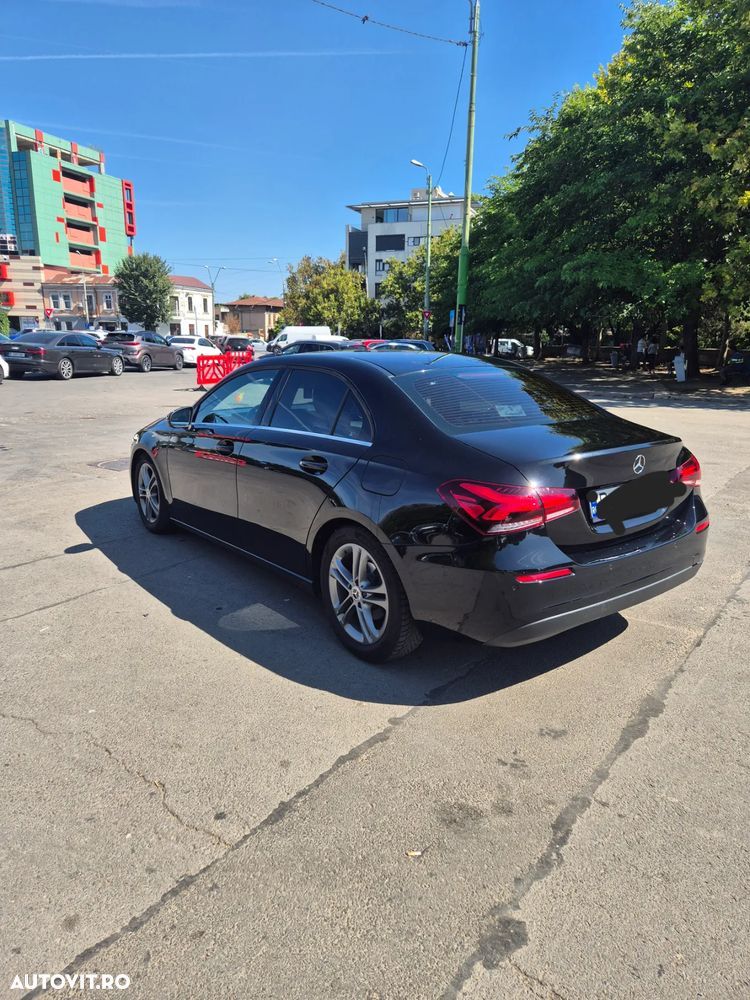 Mercedes-Benz A 180 d 7G-DCT - 5
