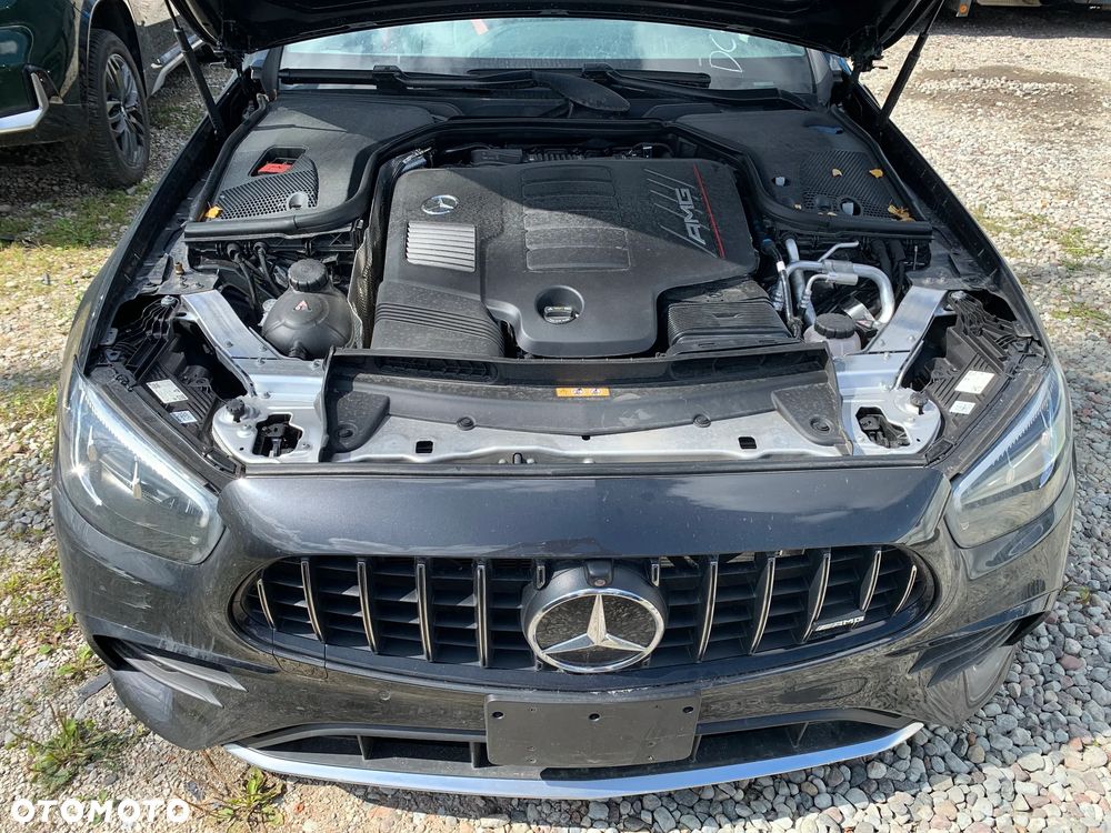 Mercedes-Benz Klasa E AMG 53 4Matic+ AMG Speedshift TCT-9G - 2