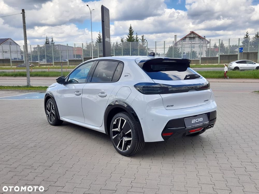 Peugeot 208 ver-1-2-mhev-gt - 9