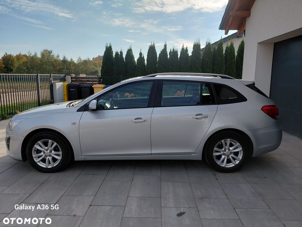 Chevrolet Cruze 2012 photo 3