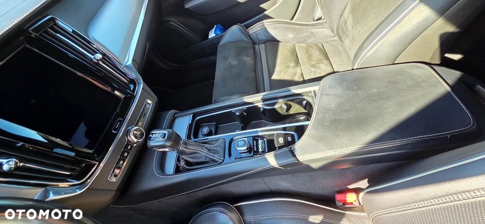 Volvo S90 D5 AWD R-Design - 5