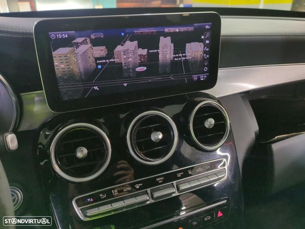 Mercedes-Benz C 300 de AMG Line - 10