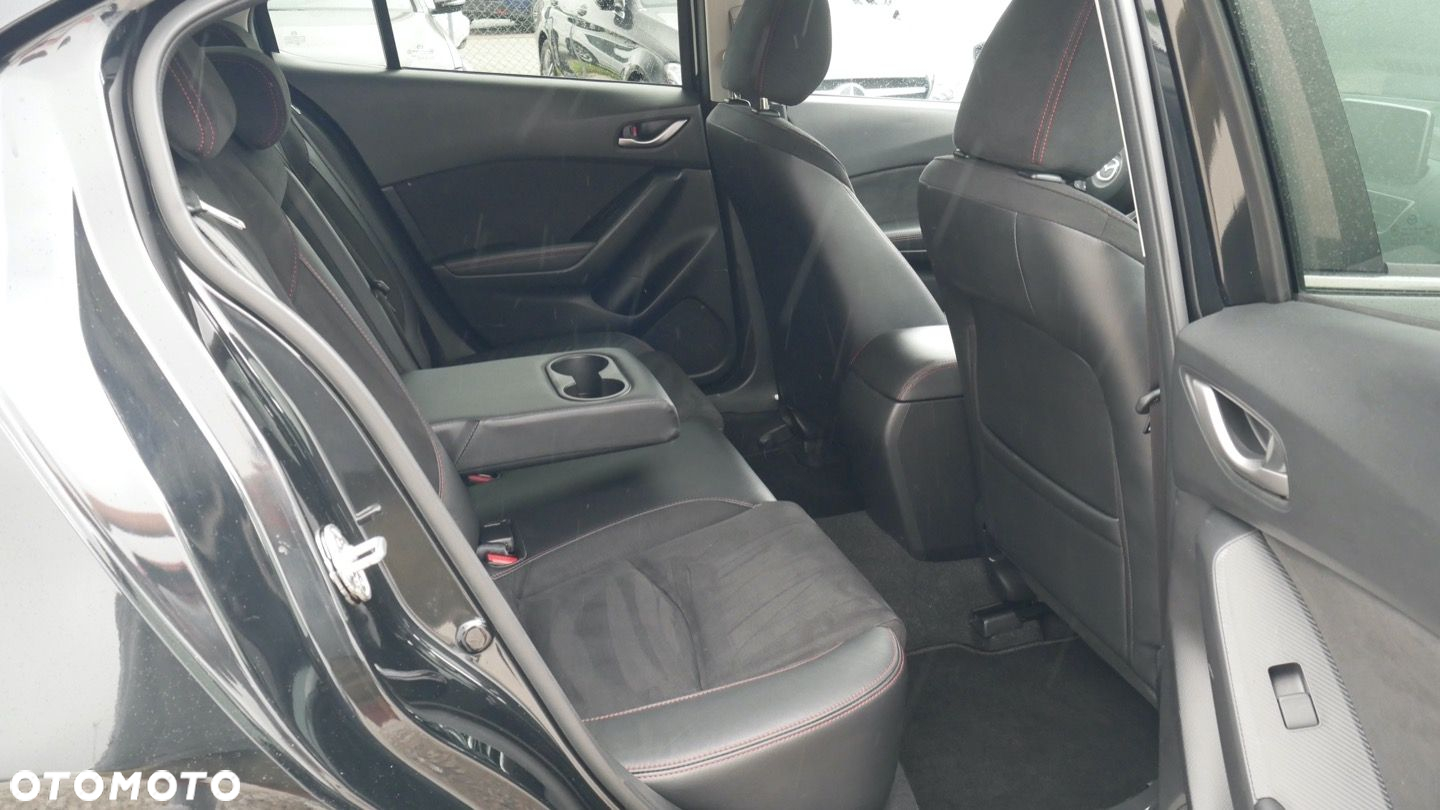 Mazda 3 - 19
