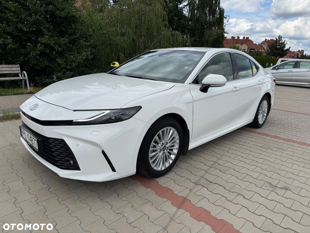 Toyota Camry 2.5 Hybrid Dynamic Force Comfort e-CVT - 3