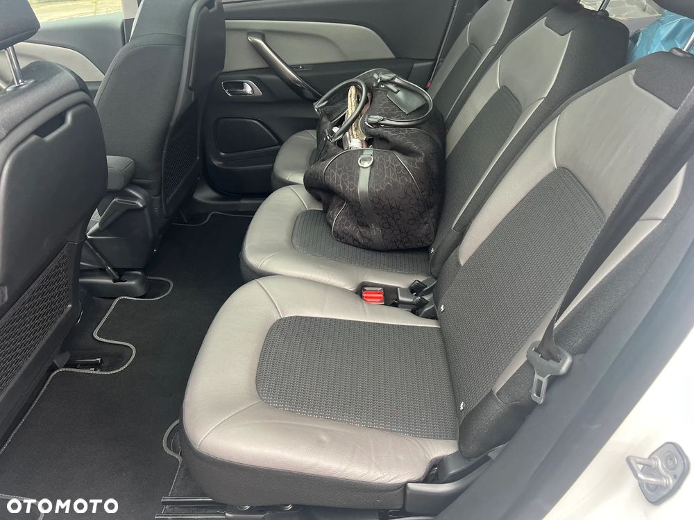 Citroën C4 SpaceTourer - 15