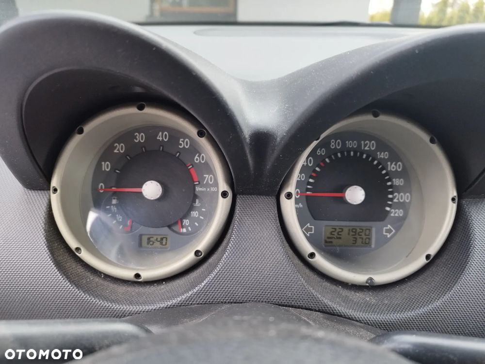 Volkswagen Lupo 1.0 - 9