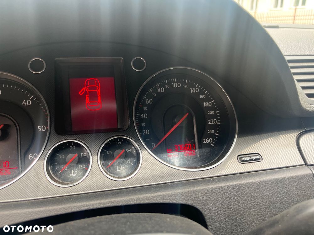 Volkswagen Passat 2.0 TDI DPF Comfortline - 4