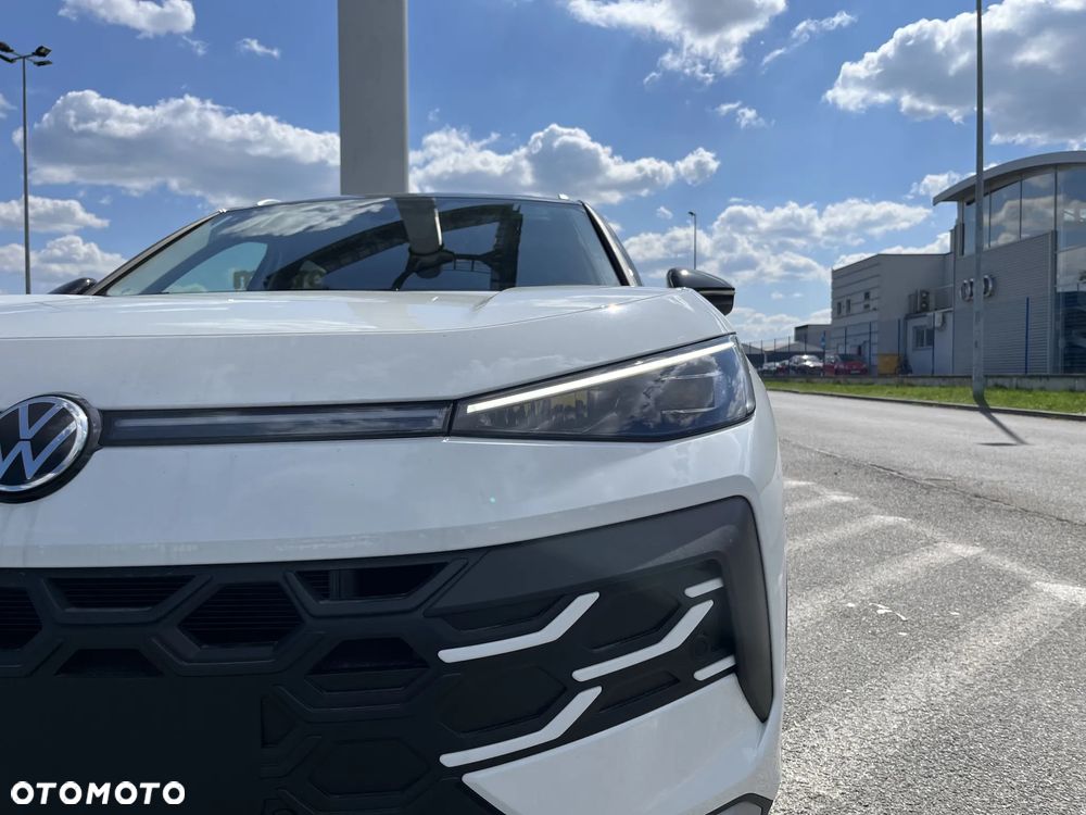 Volkswagen T-Roc 1.5 eTSI Style DSG - 24