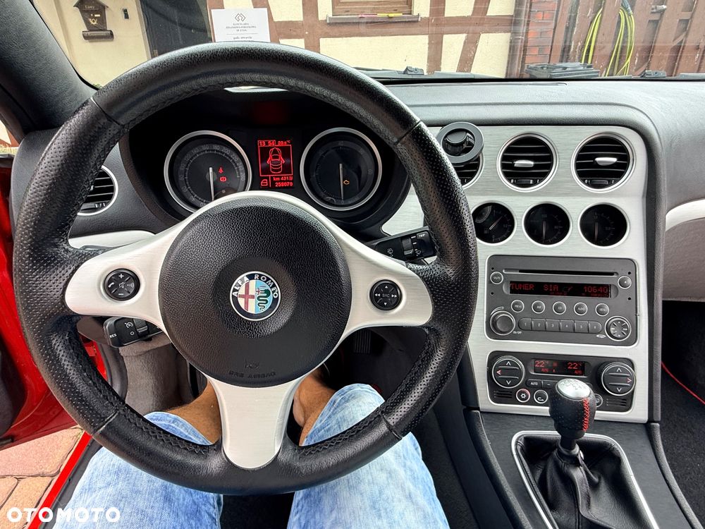 Alfa Romeo Spider 2.4JTDM Exclusive - 4