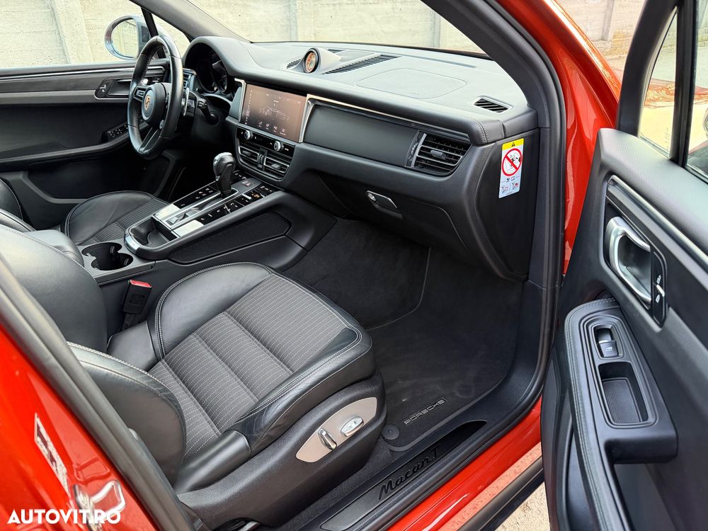 Porsche Macan T - 7