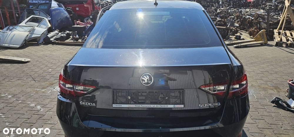 KLAPA SKODA SUPERB III LF9R HATCHBACK - 1
