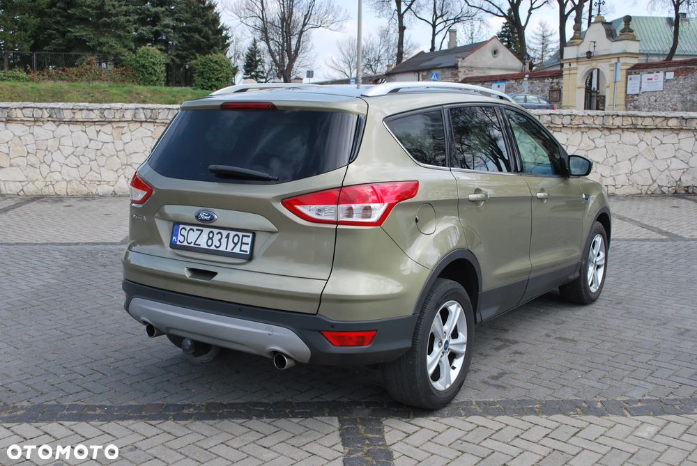 Ford Kuga 2.0 TDCi 2x4 Titanium - 7