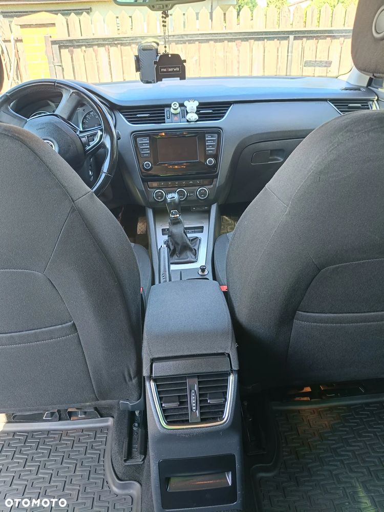 Skoda Octavia - 15