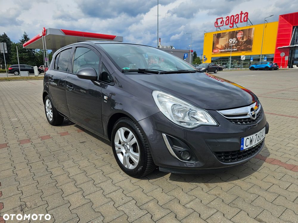 Opel Corsa 1.2 16V Essentia - 4
