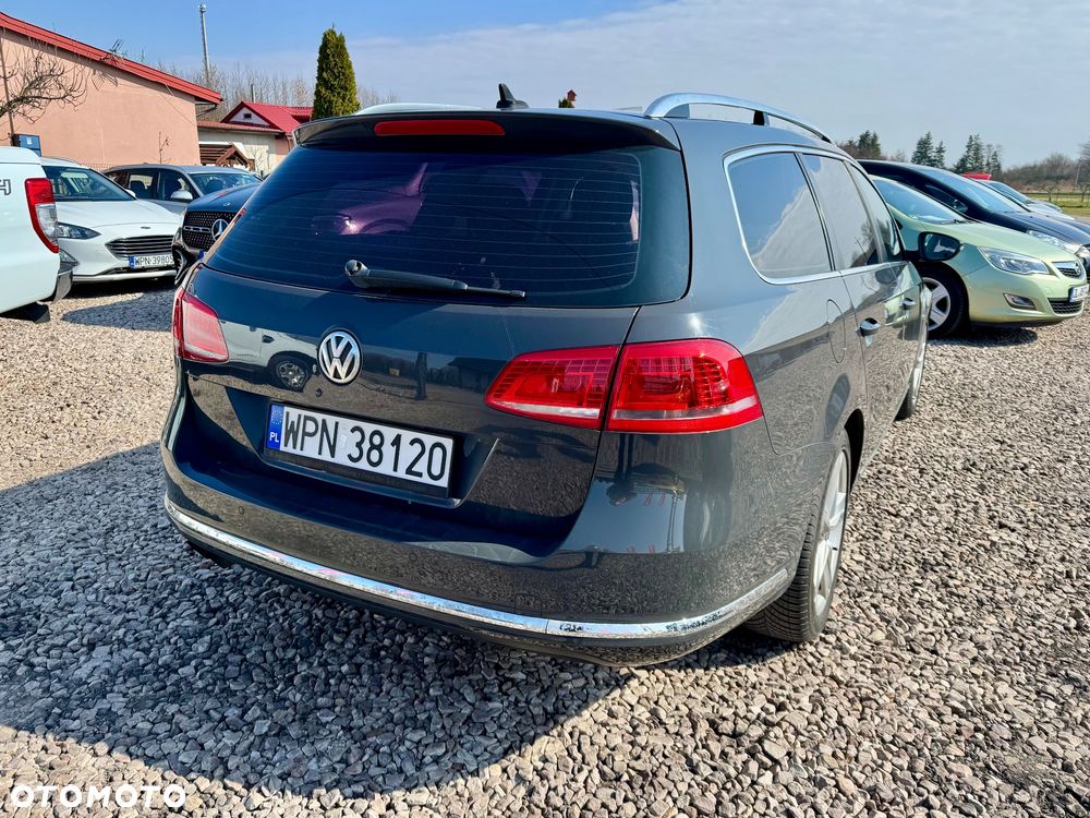 Volkswagen Passat - 17