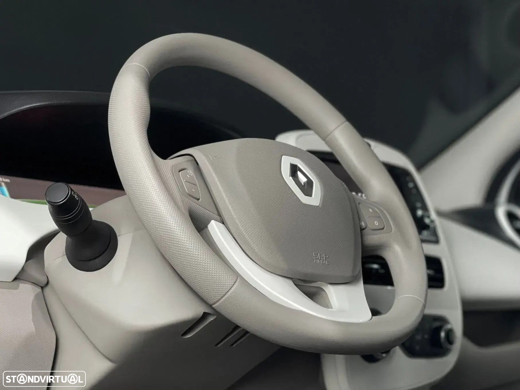 Renault Zoe (c/ Bateria) Life - 5