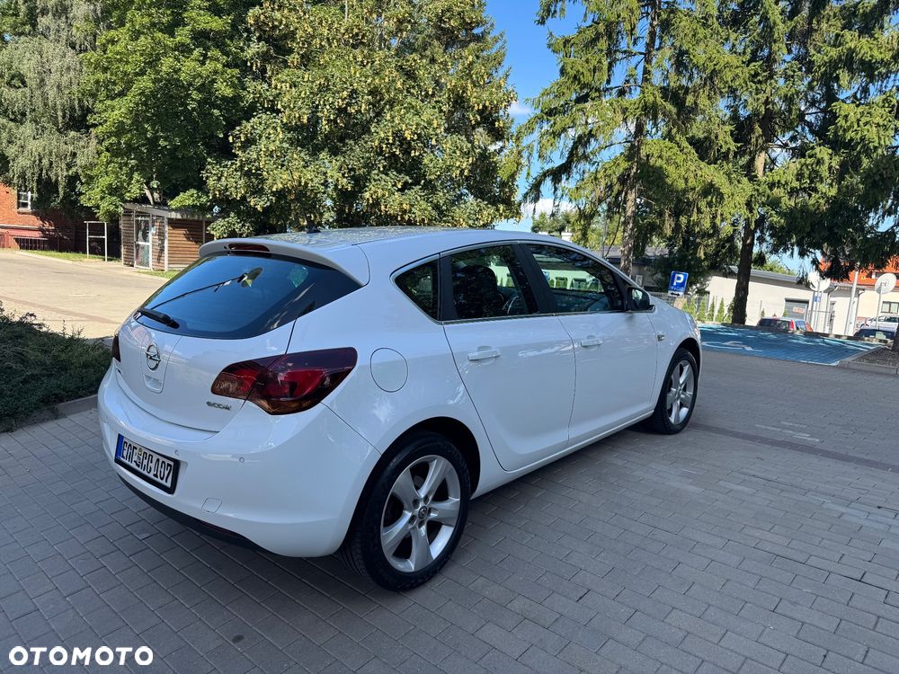 Opel Astra 1.4 Sport - 4