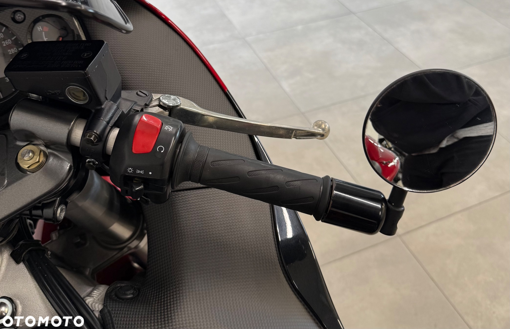 Suzuki Hayabusa - 9