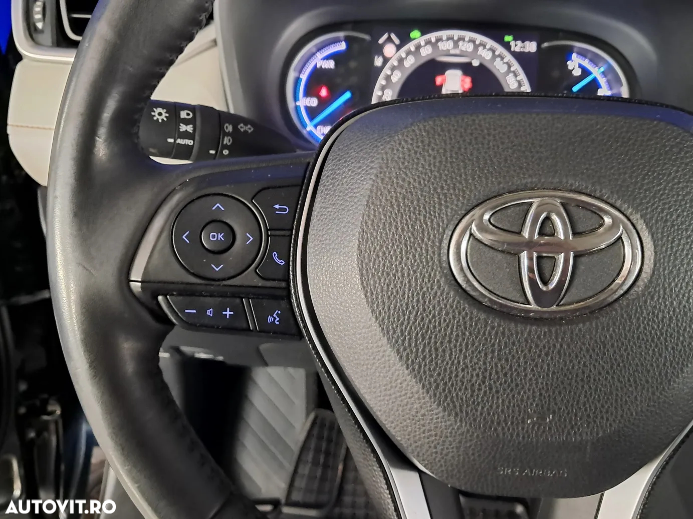 Toyota RAV4 - 12
