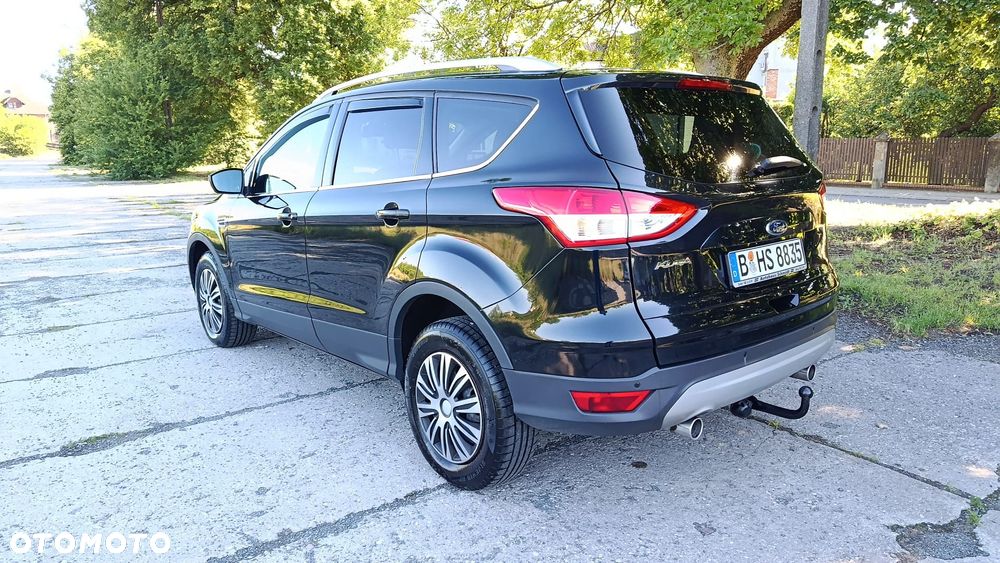 Ford Kuga - 10