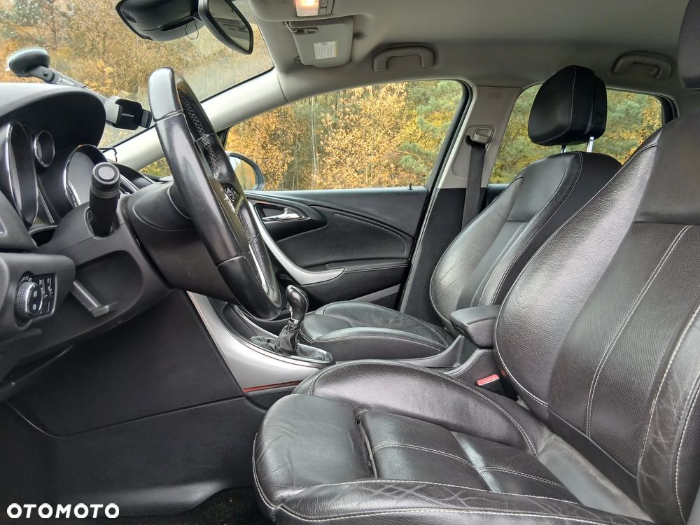 Opel Astra - 16