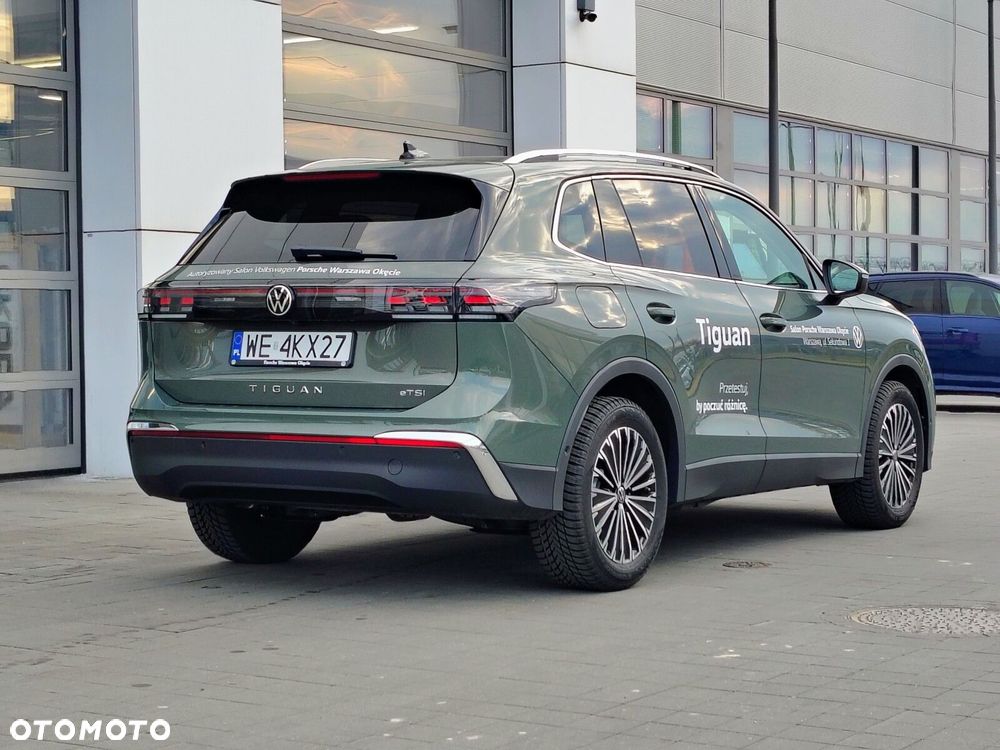 Volkswagen Tiguan - 8