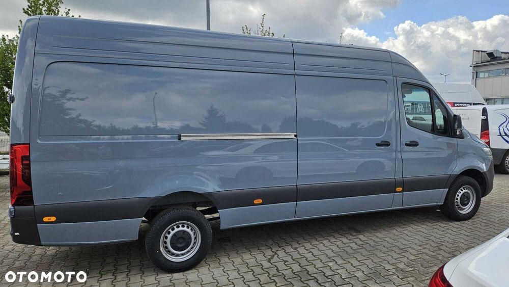 Mercedes-Benz Sprinter 319 CDI KA OM654 - 5