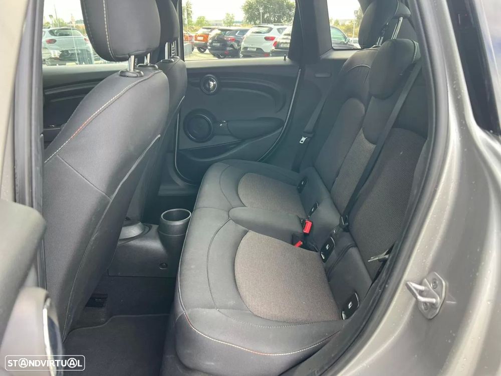 MINI 5 Portas Cooper - 11